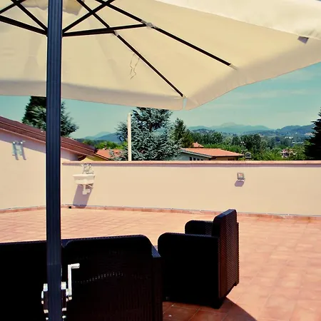 Bed and Breakfast Lovelucca *