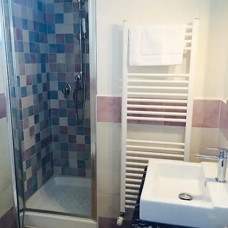 Lovelucca Bed and Breakfast