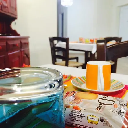 Lovelucca Bed and Breakfast *